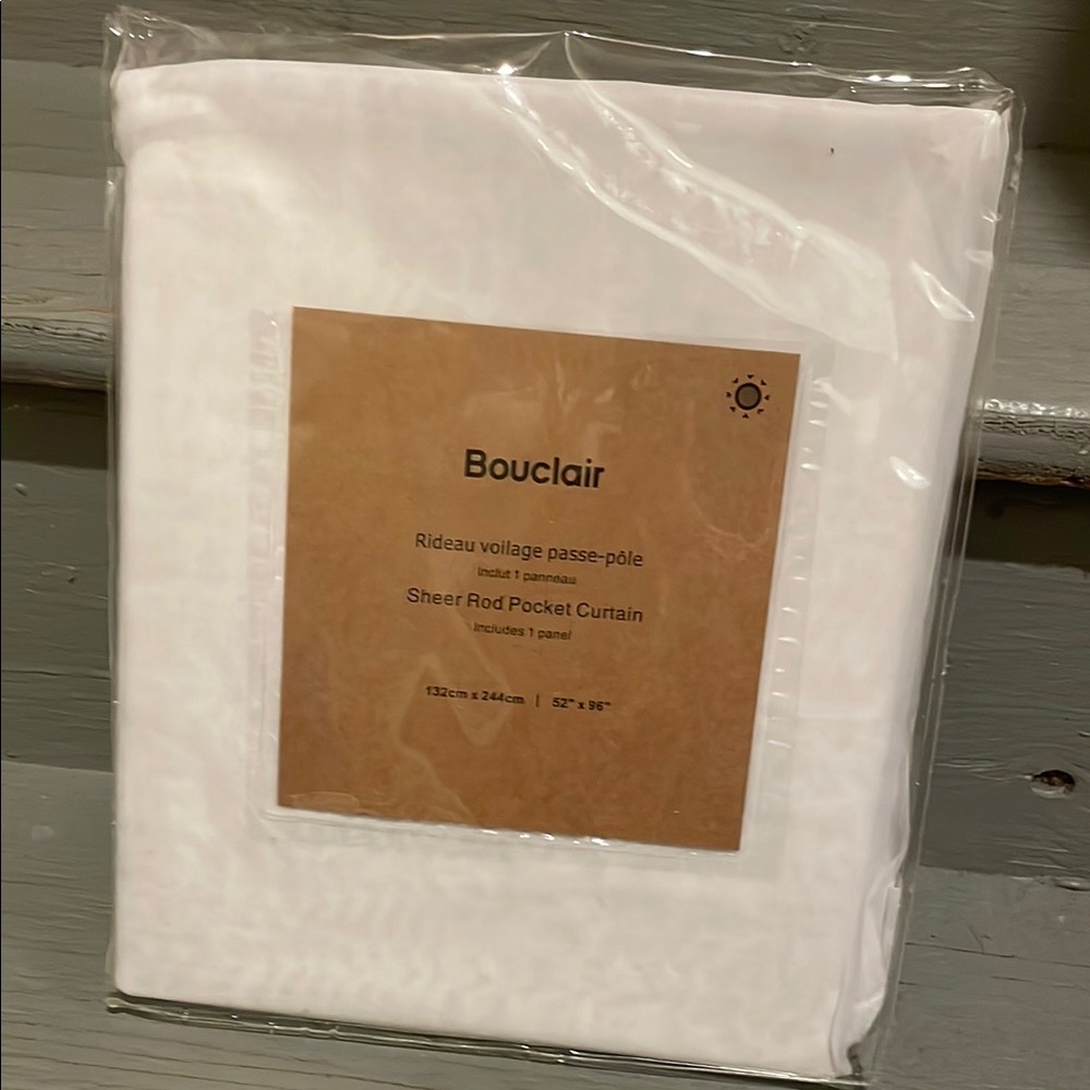 Bouclair sheer rod pocket curtain NWOT